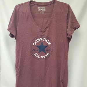 Converse tshirt